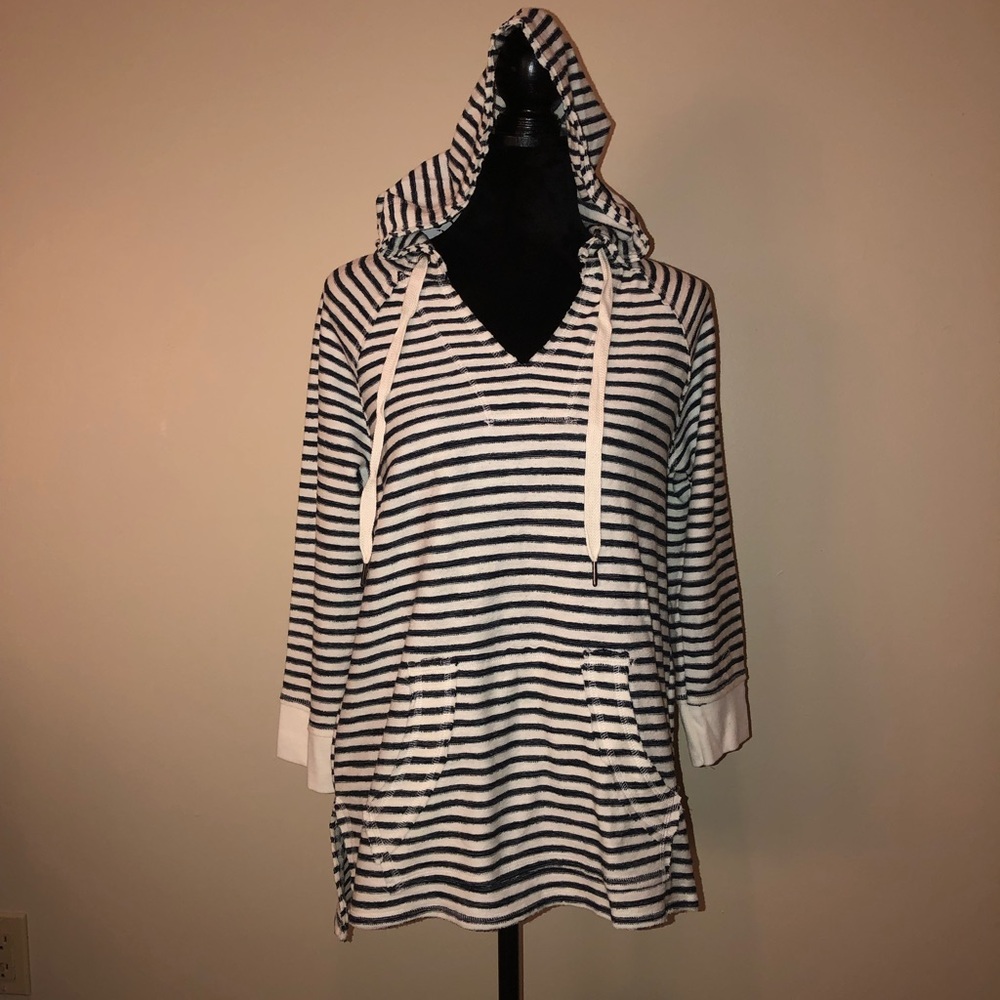 Cable & Gauge Long Sleeve Hoodie Tunic.